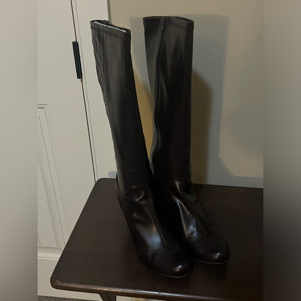 Ladies knee high boots.